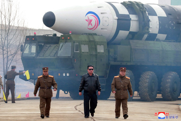Mỹ nói Triều Tiên còn nhiều "tên lửa quái vật", thúc giục Hội đồng Bảo an trừng phạt mạnh hơn